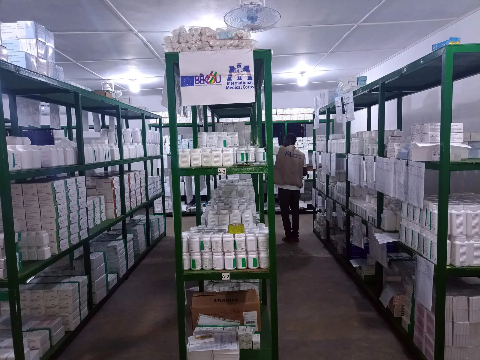 ICRC delivers critical medical supplies to Afghan trauma centres